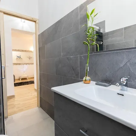 Bella Rosa Apartment Olbia